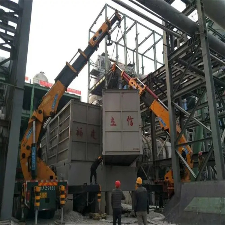 柳北吊车出租价格对比：短期租赁与长期包月哪个更划算？