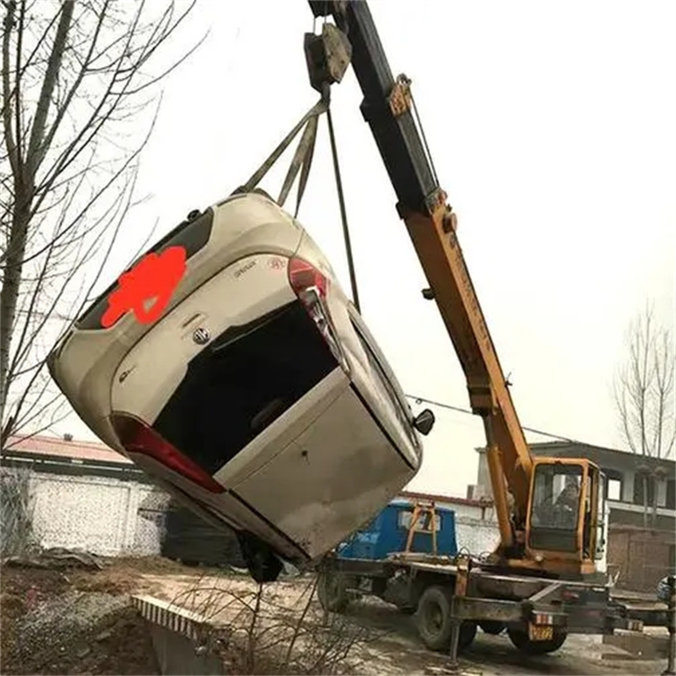 柳北随时待命，吊车24小时道路救援服务全解析