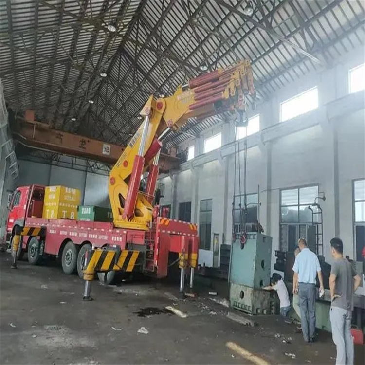 柳北速查！附近自卸吊车租赁电话及租赁全攻略