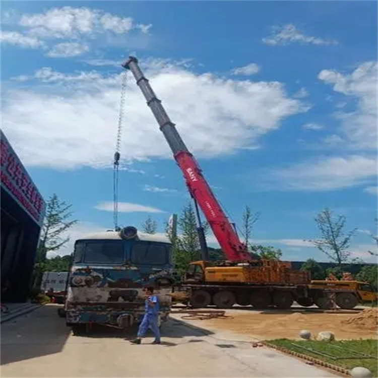 柳北吊车出租｜16吨汽车吊｜工地吊装/设备吊运｜灵活调度_专业团队